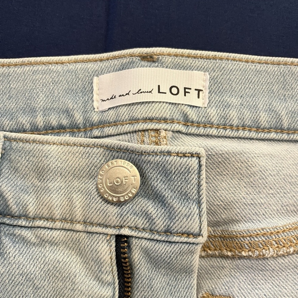 Loft Made and Loved Women's High Waist Skinny Ankle Light Wash‎ 27/4 Distressed - Picture 3 of 5